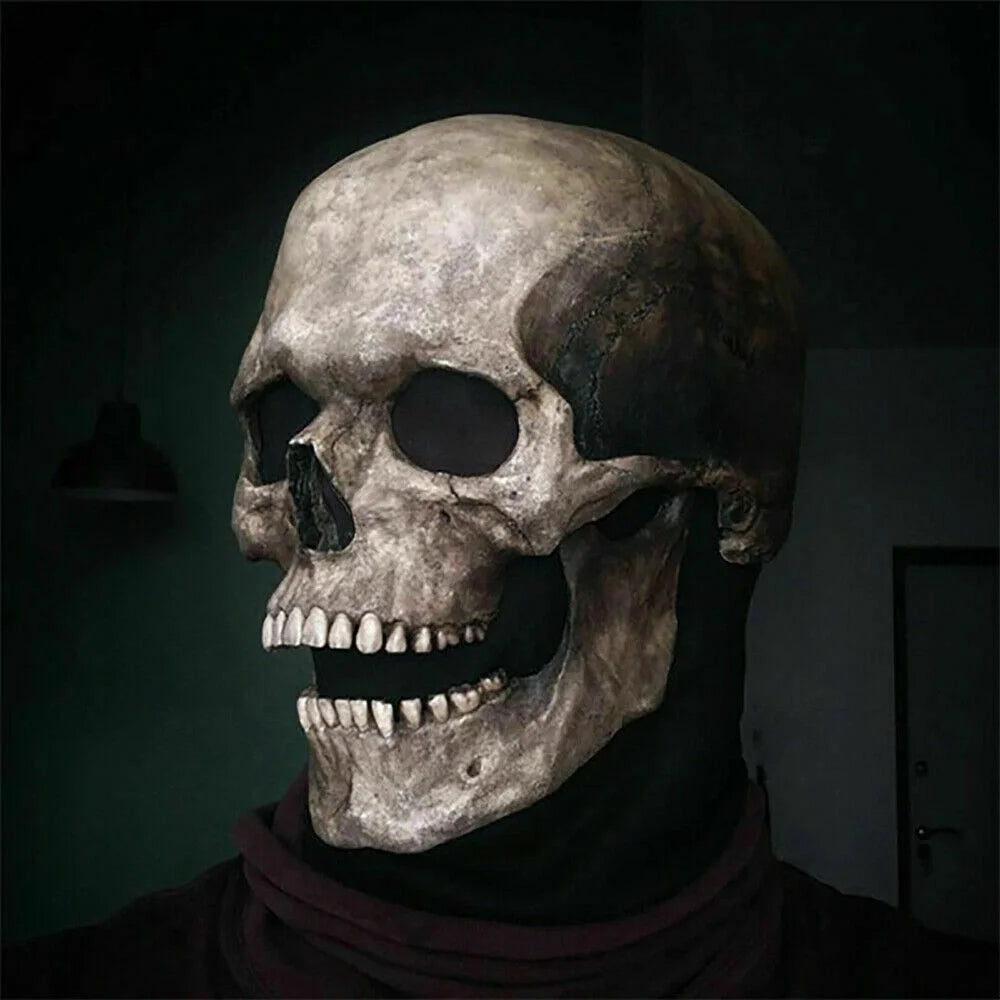 "Realistic Skull Mask with Movable Jaw - Perfect for Halloween Cosplay & Parties!"